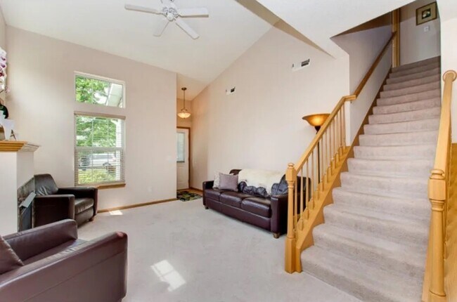 Foto del edificio - 14 Bridgewater Trl