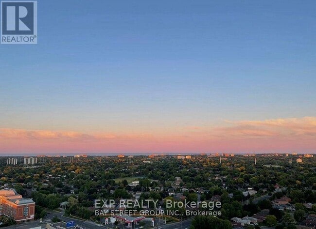 Photo du bâtiment - 190 Borough Dr