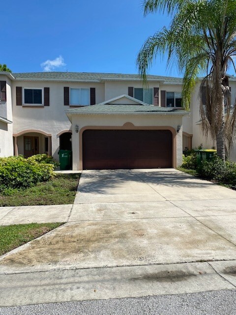 Foto del edificio - 3718 Chambers Ln