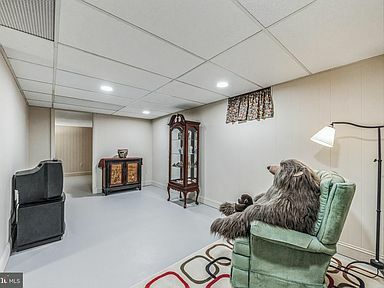 Building Photo - 1131 Haral Pl