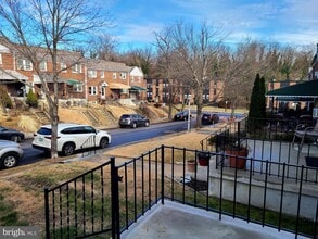 Building Photo - 4715 Dartford Ave