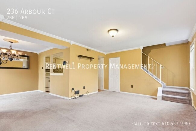 Building Photo - 236 Arbour Ct