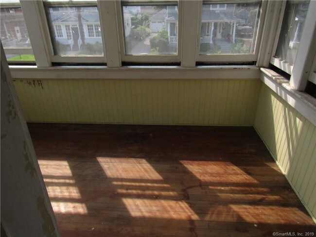 Building Photo - 156 Blakeman Pl