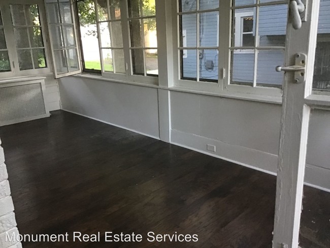 Building Photo - 4 br, 1 bath House - 3192 Sycamore Rd