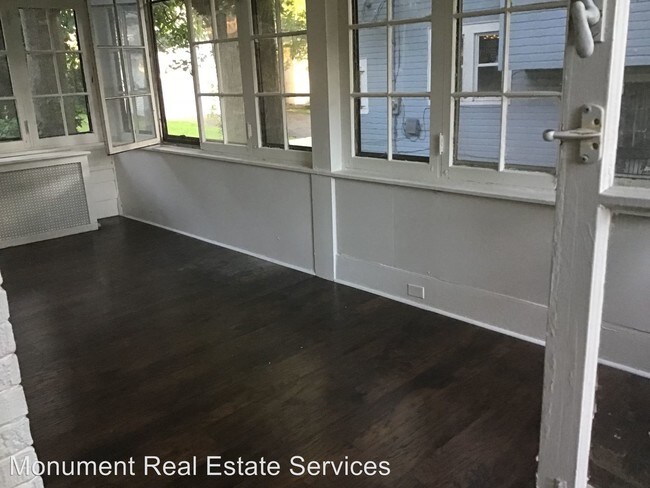 Foto del edificio - 4 br, 1 bath House - 3192 Sycamore Rd
