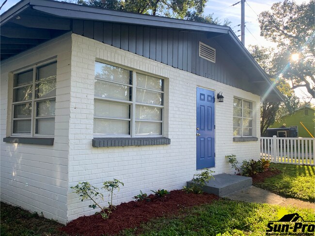Foto del edificio - 723 Madison Ave