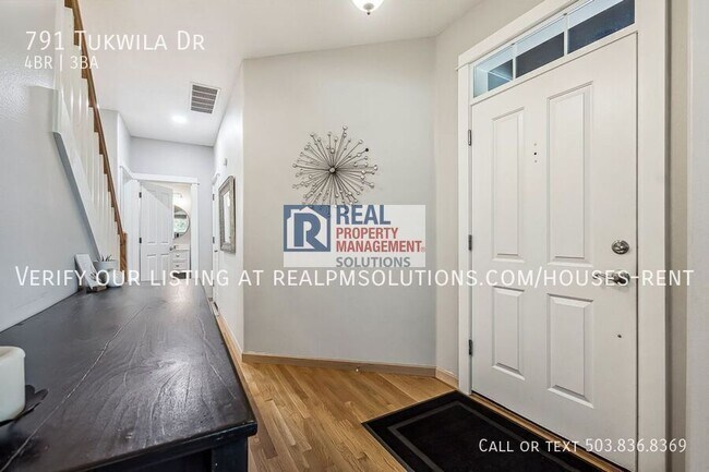Building Photo - 791 Tukwila Dr