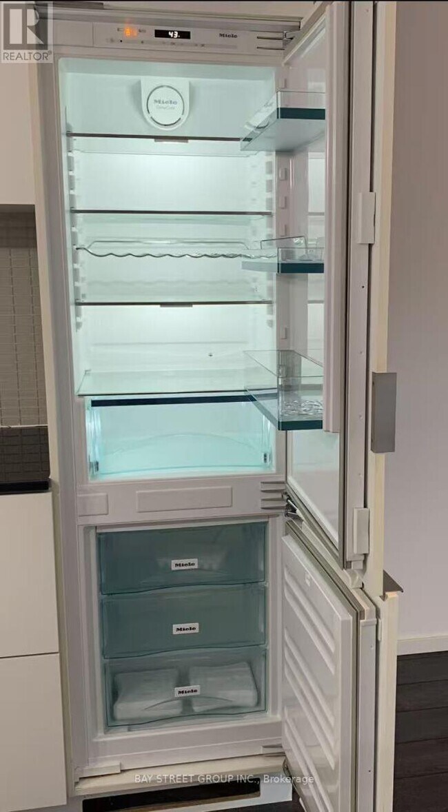 Photo du bâtiment - 5 St Joseph St