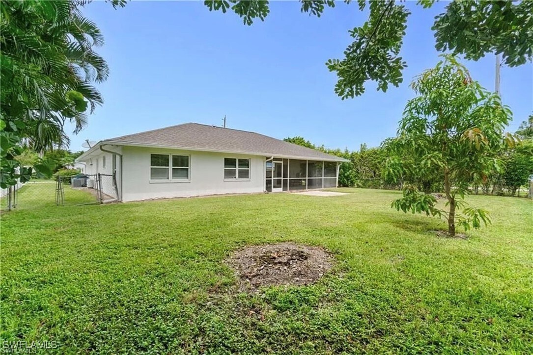 Foto principal - 96 Wickliffe Dr