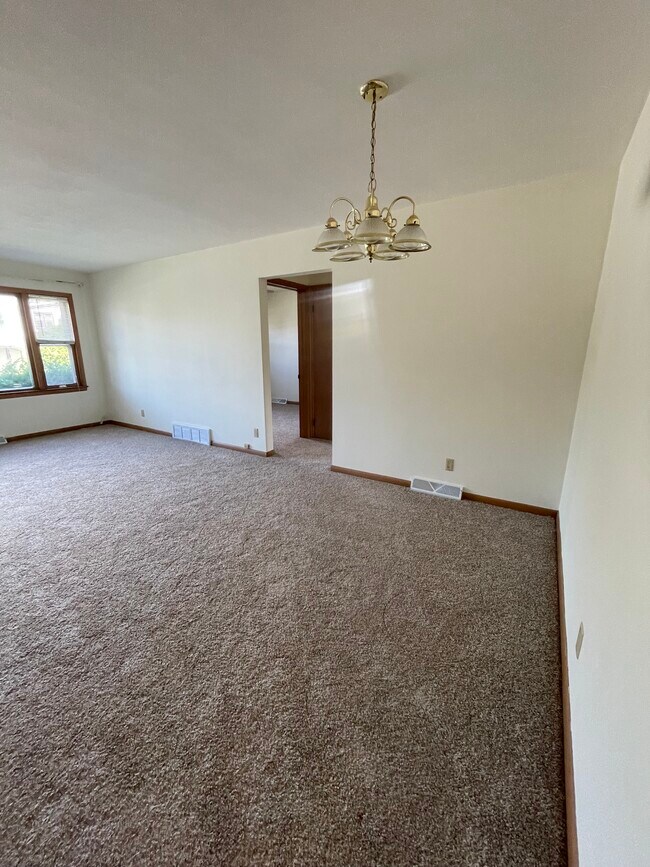 Foto del edificio - 7319 W Tripoli Ave