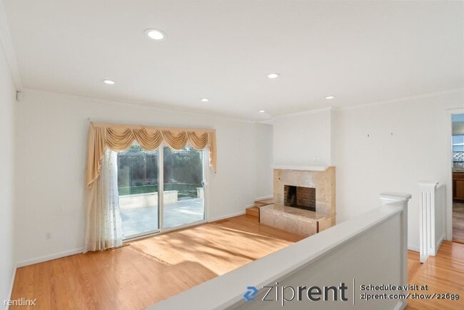 Building Photo - 3 br, 2.5 bath House - 219 Kensington Way,...