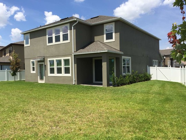 Building Photo - 3418 Somerset Park Dr