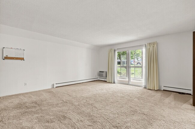 Foto del edificio - 13606 E Bates Ave