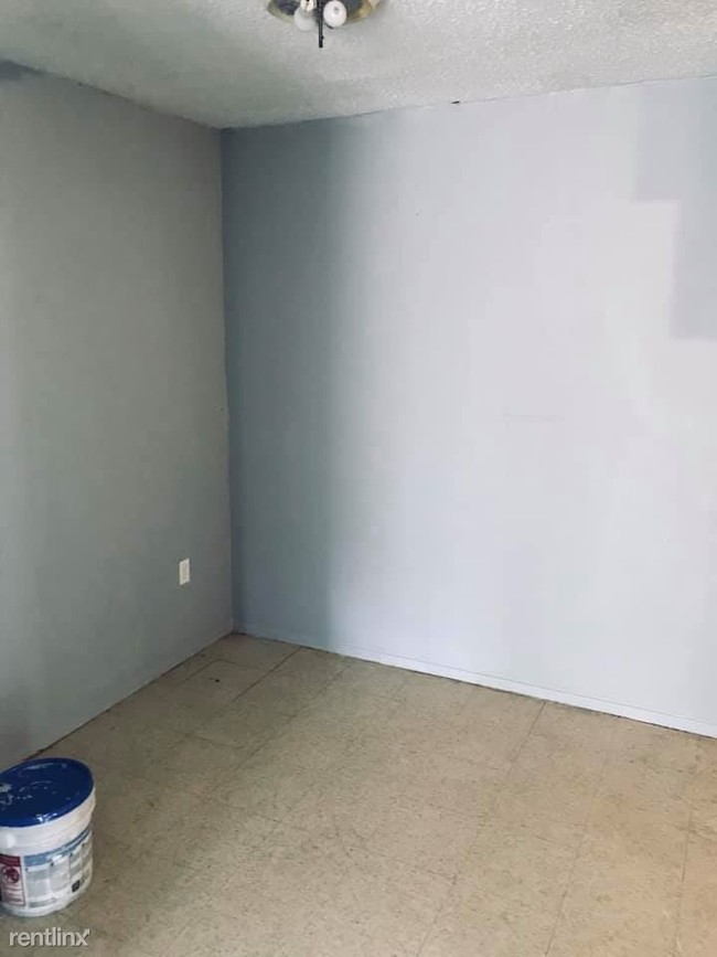 Foto del edificio - 613 Colorado Rd