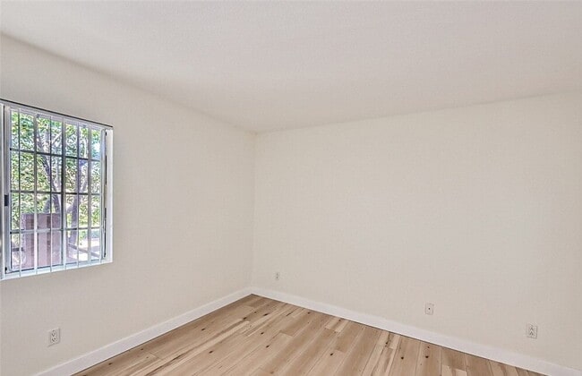 Building Photo - 775 Paso de Luz