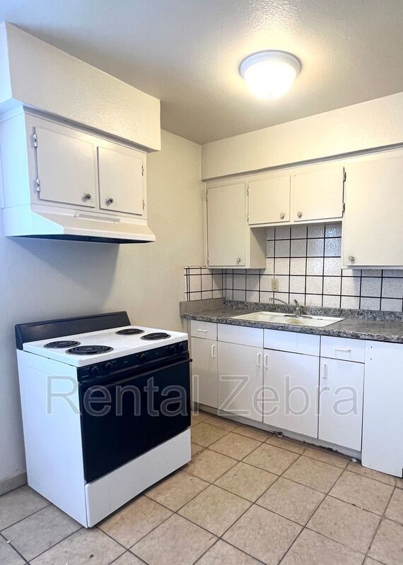 435 W 23rd St, Merced, CA 95340 Condo for Rent in Merced, CA