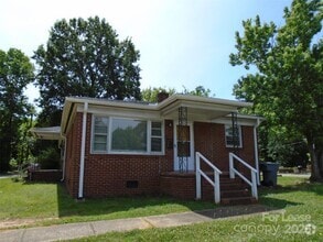 Building Photo - 3623 Eastway Dr
