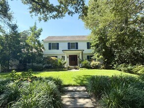 Building Photo - 7 Guerard Rd