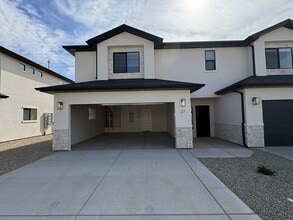 Building Photo - 51 S 4375 W