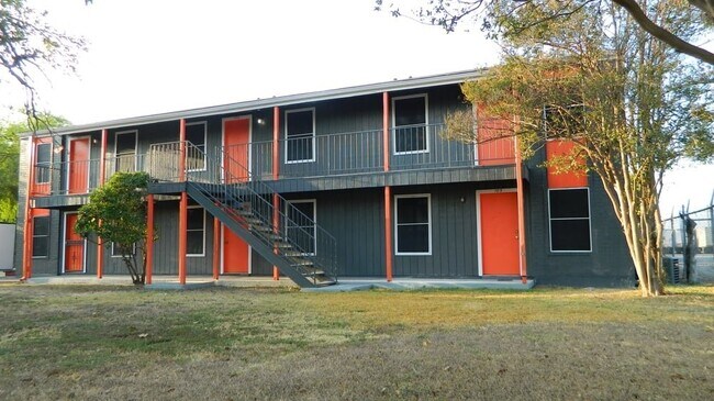 Foto del edificio - 515 Humble Ave