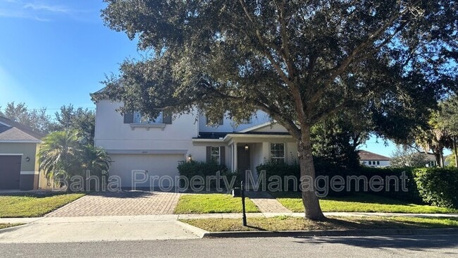 Foto del edificio - 11892 Thatcher Ave