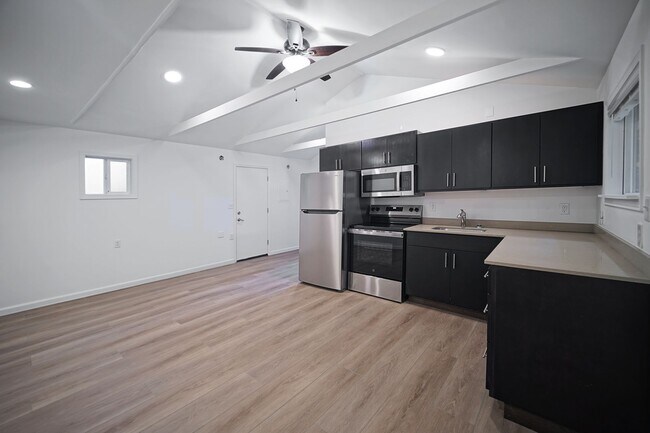 Foto del edificio - 3801 SW Hamilton St