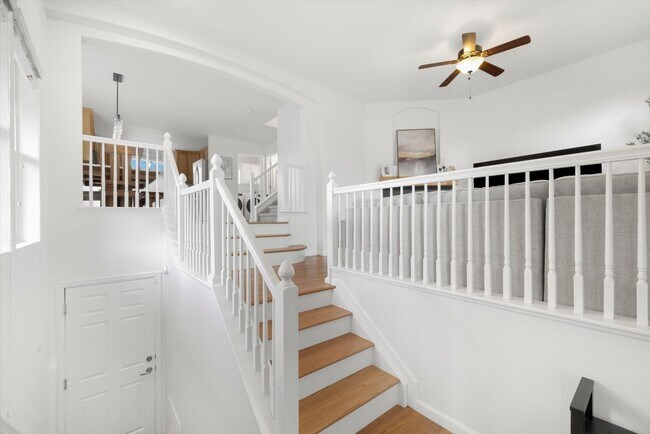 Foto del edificio - 3 Bed 3 Bath Castle Rock Townhome!