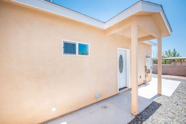Building Photo - Brand New Home