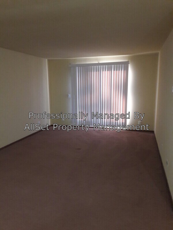 Building Photo - 8430 N Servite Dr