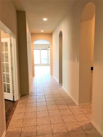 Building Photo - 2617 Independence Dr