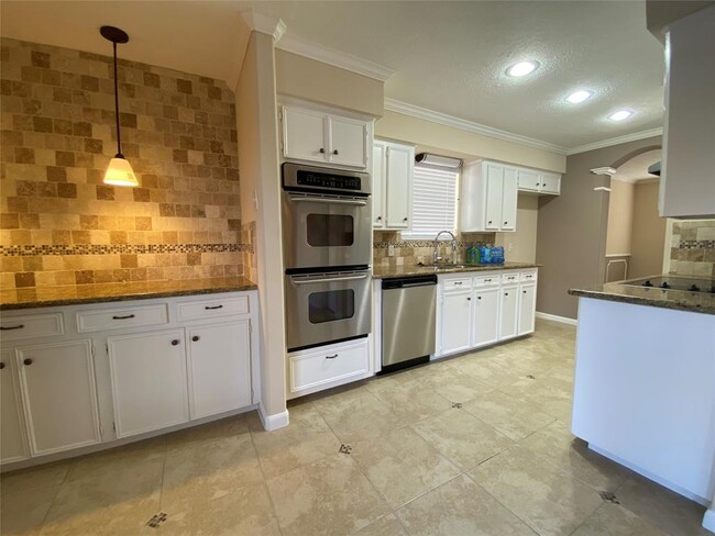 Foto del edificio - 8230 Bairnsdale Ln