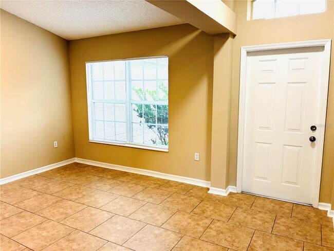 Foto del edificio - 15 Phoenix Ln