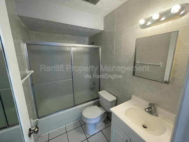 Foto del edificio - 717 SE 9th St