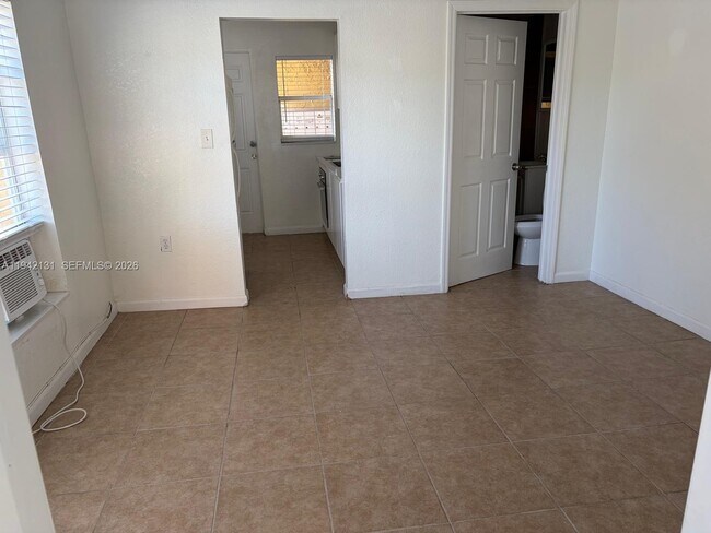 Foto del edificio - 1612 Harrison St