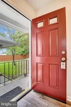 Building Photo - 13 Janwall Ct