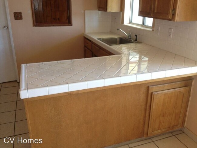 Foto del edificio - 2 br, 2 bath House - 408 E. Myrtle St.