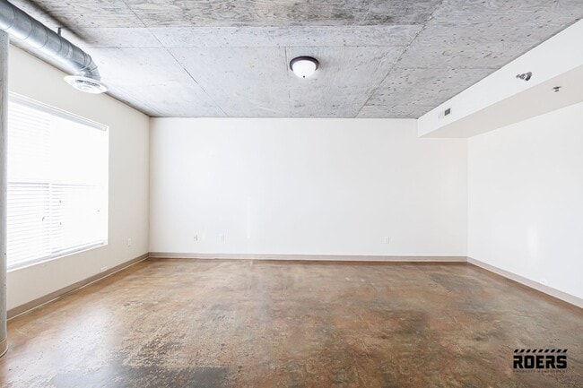 Interior Photo - 1919 Flats