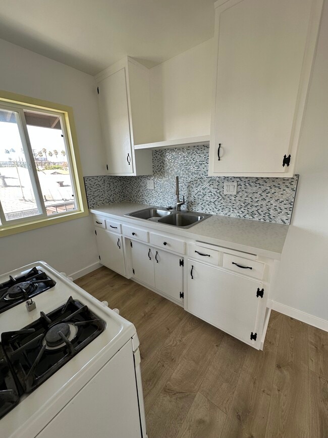 Foto del edificio - 268 1/2 Oakford Dr