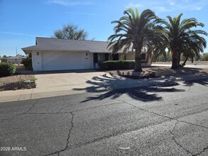 Building Photo - 10049 W Oakmont Dr
