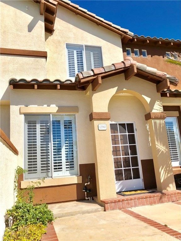 Front Entrance - 12961 Ternberry Ct