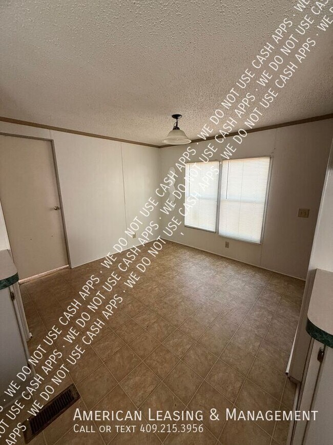 Foto del edificio - 108 Hornet Ln