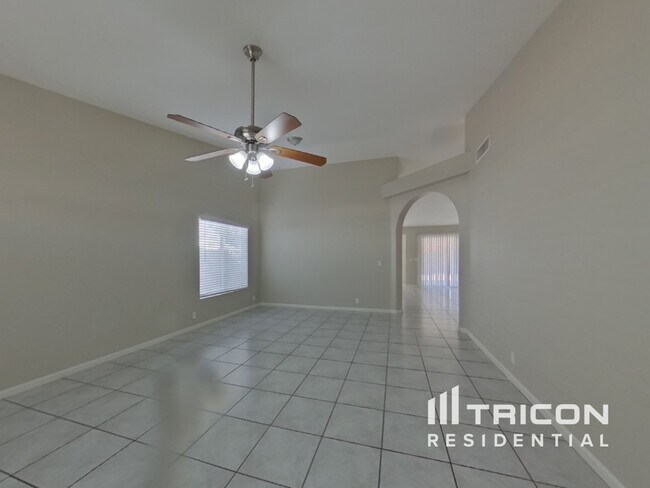 Foto del edificio - 1027 W Paseo Way Tempe AZ