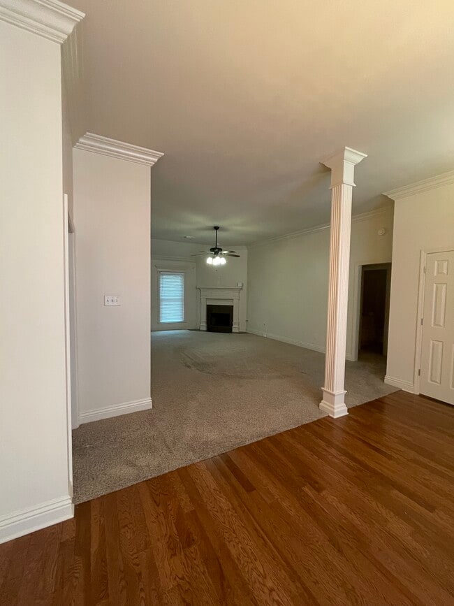 Building Photo - 26 Cobblestone Creek Ct