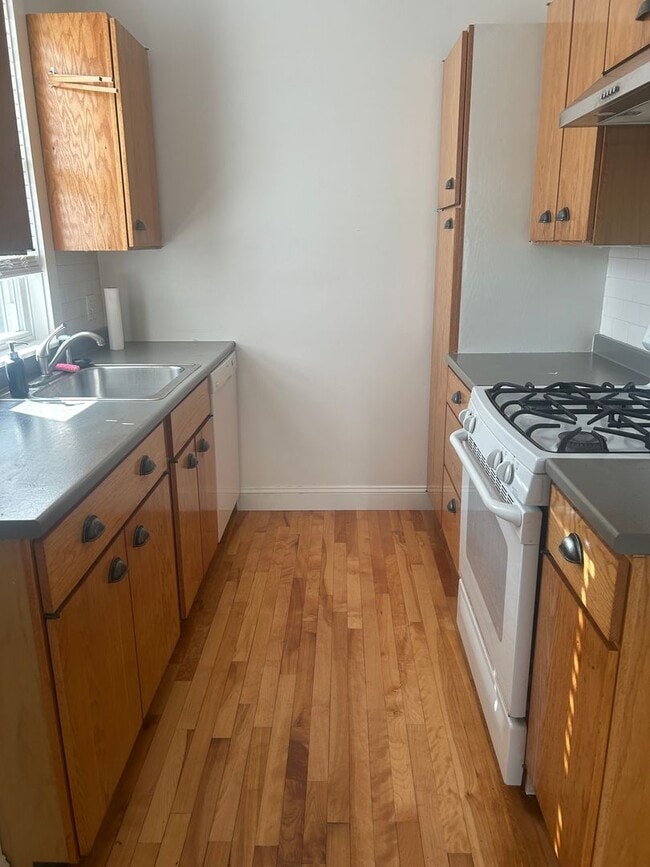 Foto del edificio - Beautiful 3BR/1.5BA Home Available Septemb...