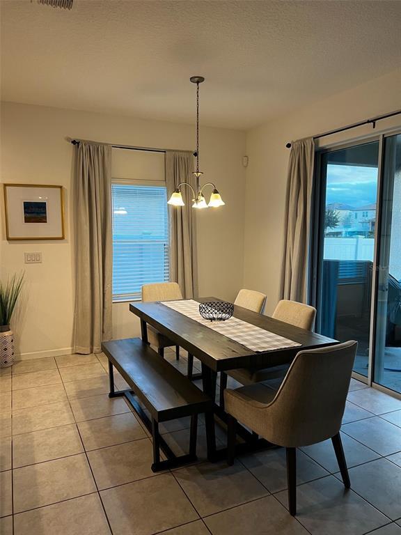 Foto del edificio - 321 Meadow Pointe Dr