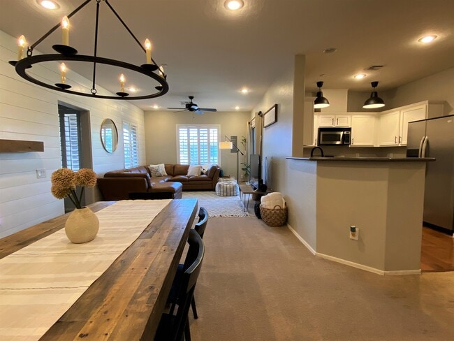 Building Photo - 4685 Apulia Dr