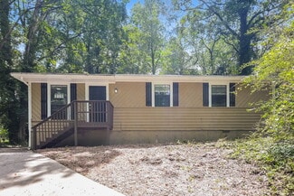 Building Photo - 889 Ralph Rd SE