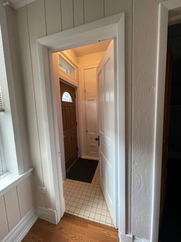 Foto principal - 2513 S Homan Ave