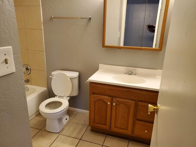 Foto del edificio - 1953 W Monroe St