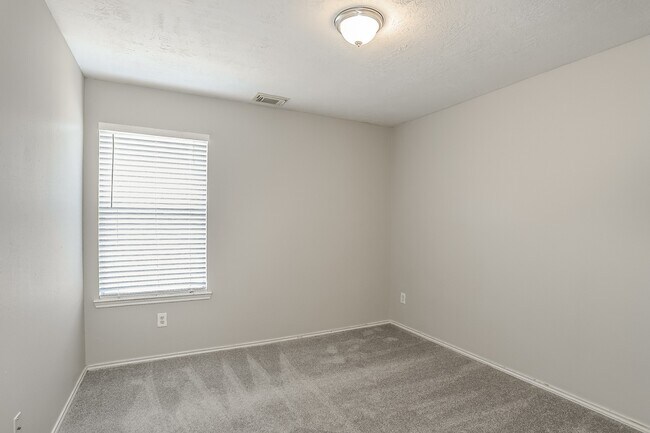 Foto del edificio - 19830 Bettencourt Ln